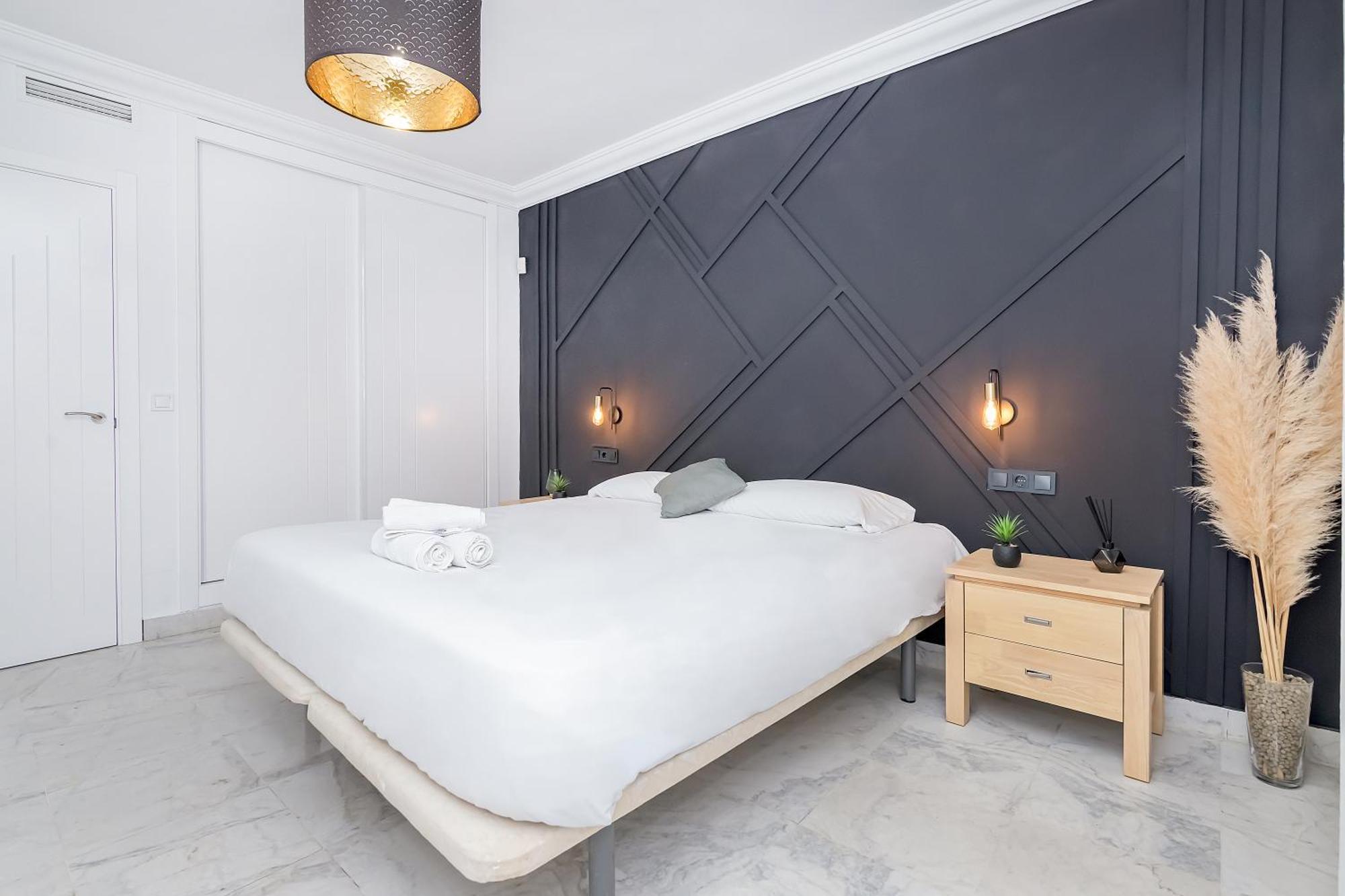 Appartement Bhost - Marina Banus à Marbellac Extérieur photo